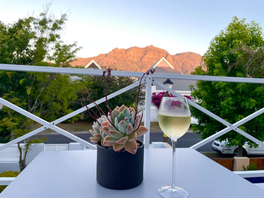 To Let 3 Bedroom Property for Rent in Paradyskloof Western Cape